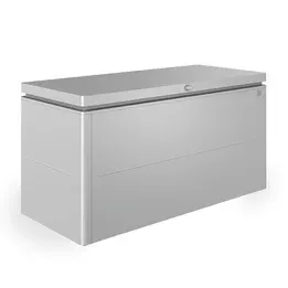LoungeBox